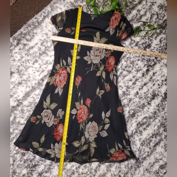 American Angel black dress with rose sheer fabric and cap sleeves - Picture 4 of 8